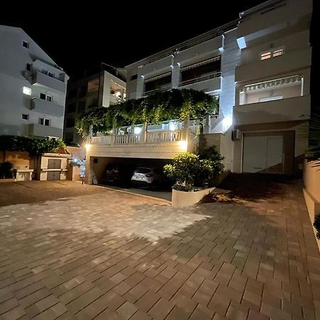 Apartments Stone ทูแชพี ภายนอก รูปภาพ
